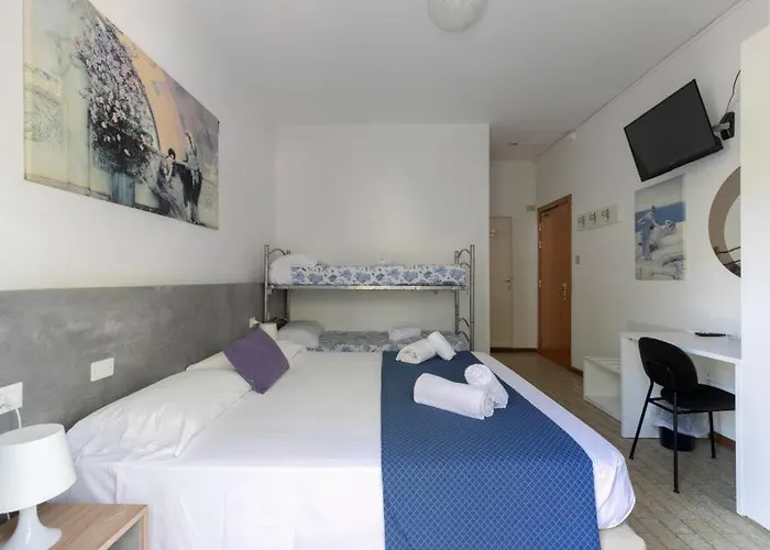 Ξενοδοχείο Danieli 3*